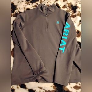 Women's Ariat pull over